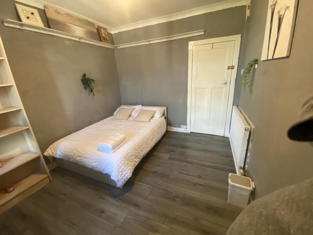 Lovely Private Room In Sandilands Dr Ab24 Aberdeen Luaran gambar